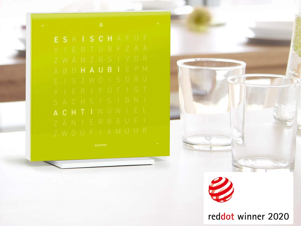 QLOCKTWO FRONTCOVER EARTH 13.5 | Lime Jucie