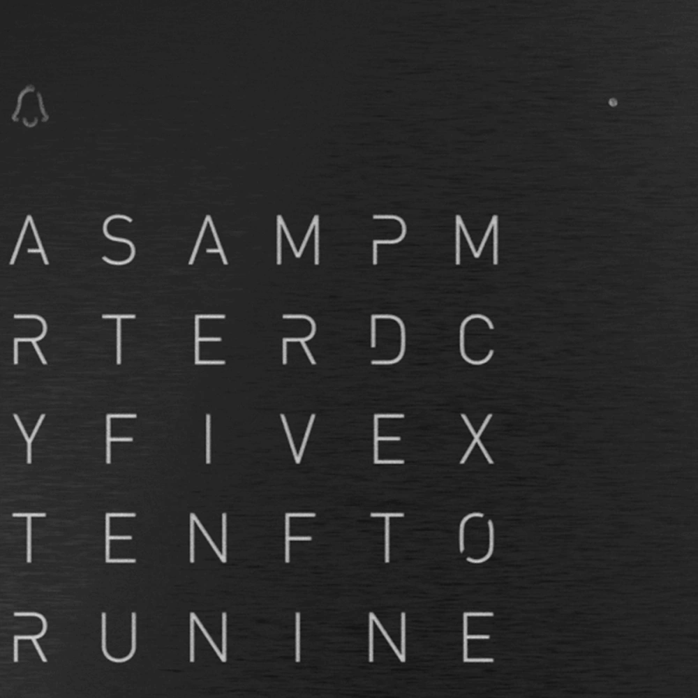 QLOCKTWO EARTH 13.5 | Deep Black