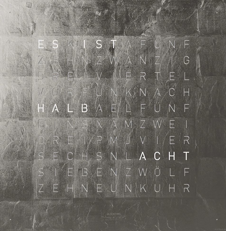 QLOCKTWO EARTH 45 | Platinum