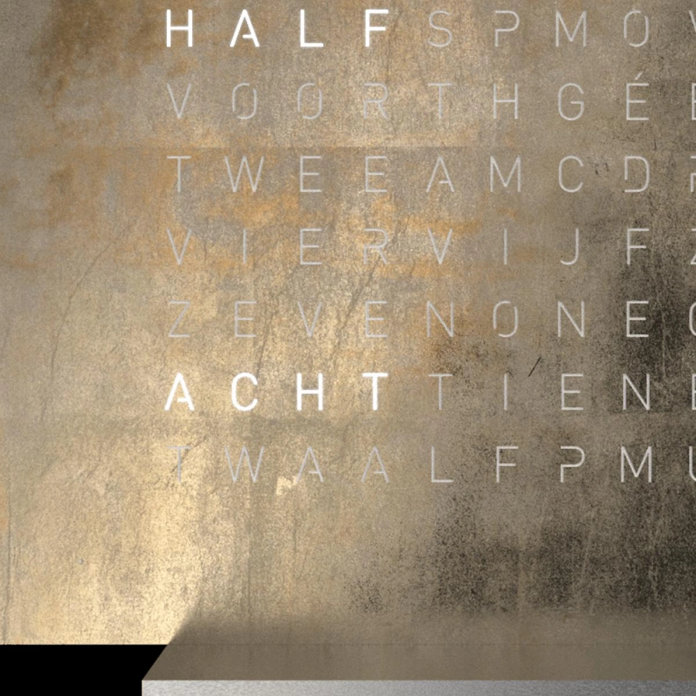 QLOCKTWO FRONTCOVER EARTH 13.5 | Silver & Gold