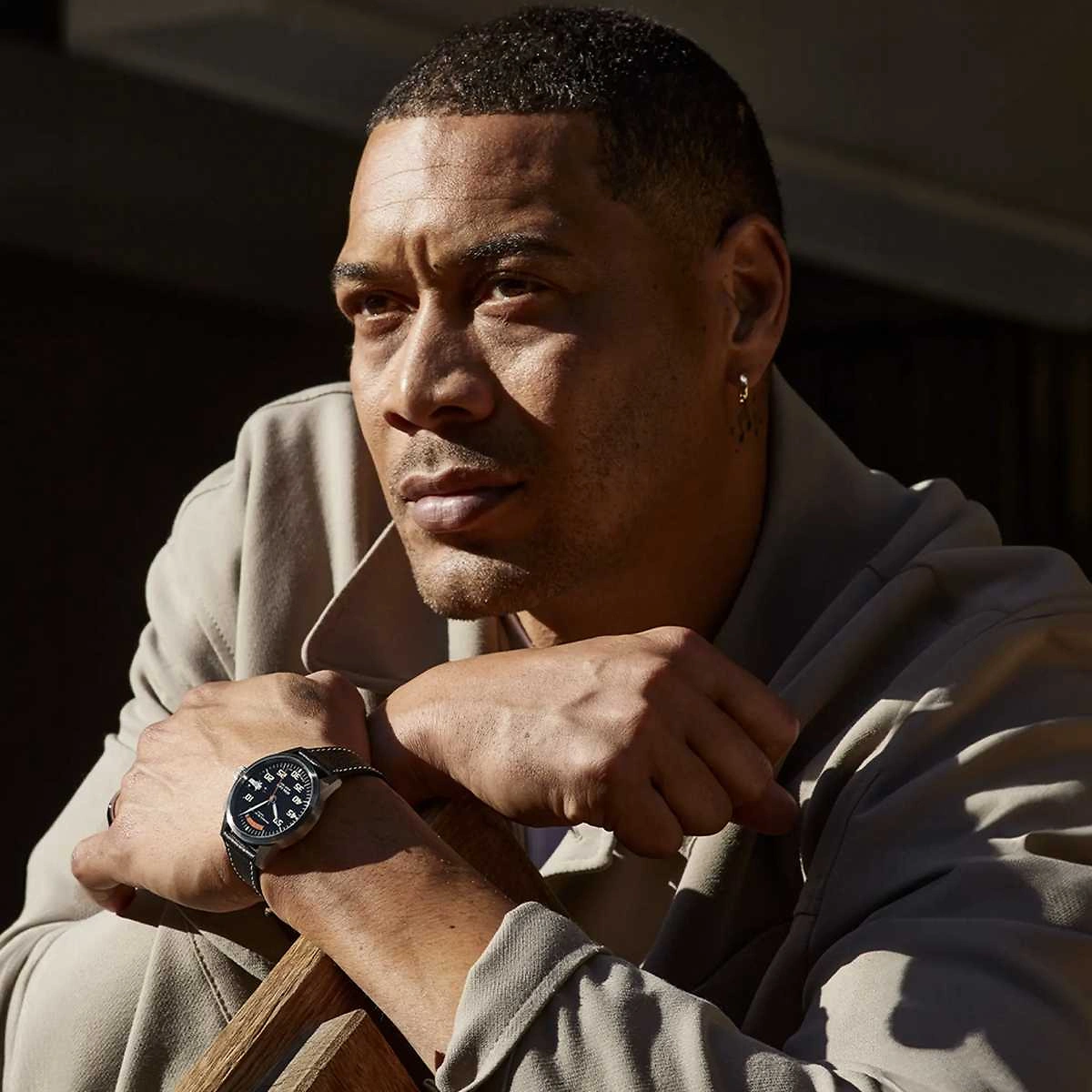 MdM B&Auml;RN-DATE | Uhrsachen Edition, 42 Millimeter