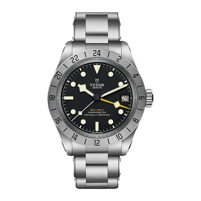 1 TUDOR Black Bay Pro M79470 0001 front